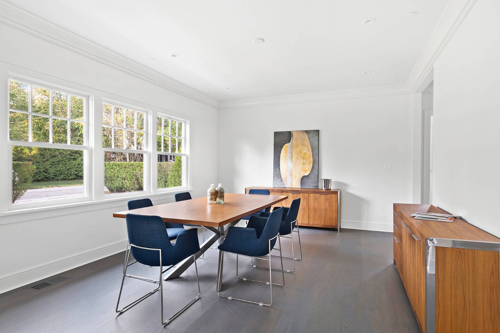 12 Inkberry Street East Hampton, NY 11937 - Photo 8 of 25 a dining room with furniture and window