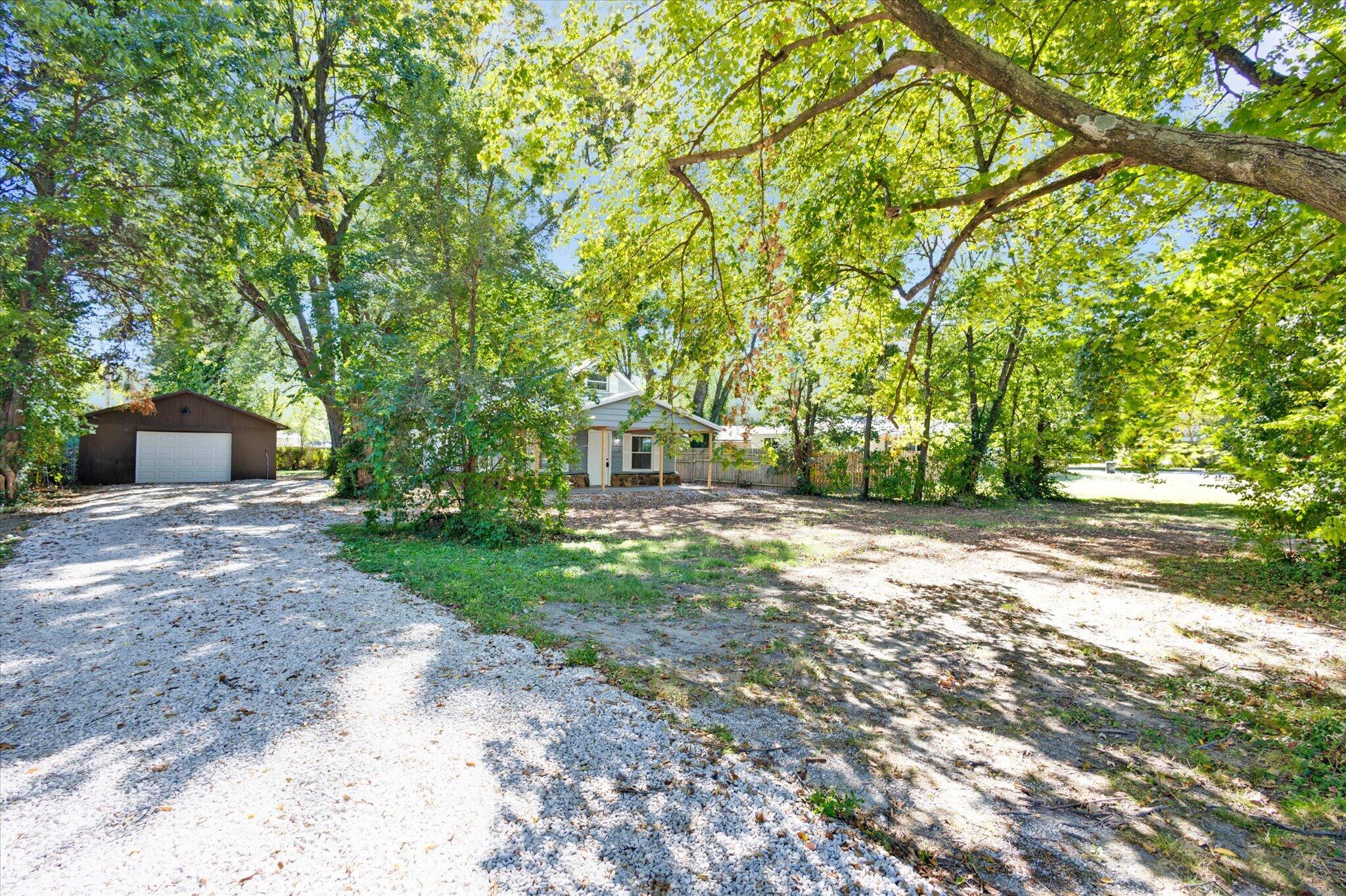 2312 East Atlantic Street Springfield, MO 65803 - Photo 33 of 34 33-33