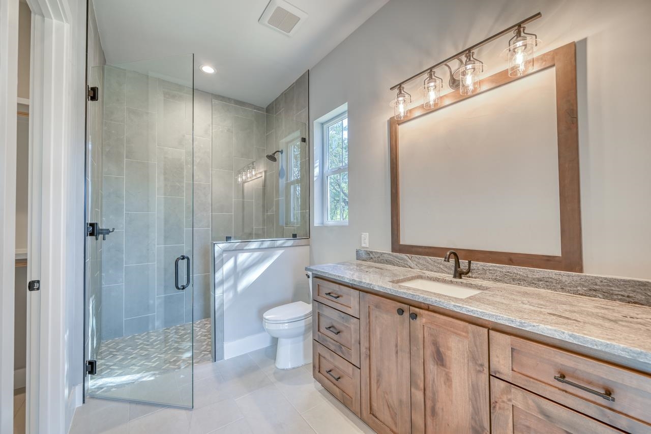 116 Los Escondidos Road Marble Falls, TX 78654 - Photo 15 of 28