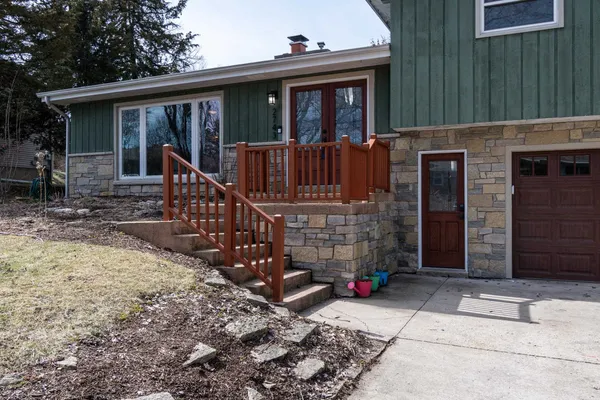 $474,900 | 2743 Lyman Lane, Fitchburg, WI 53711