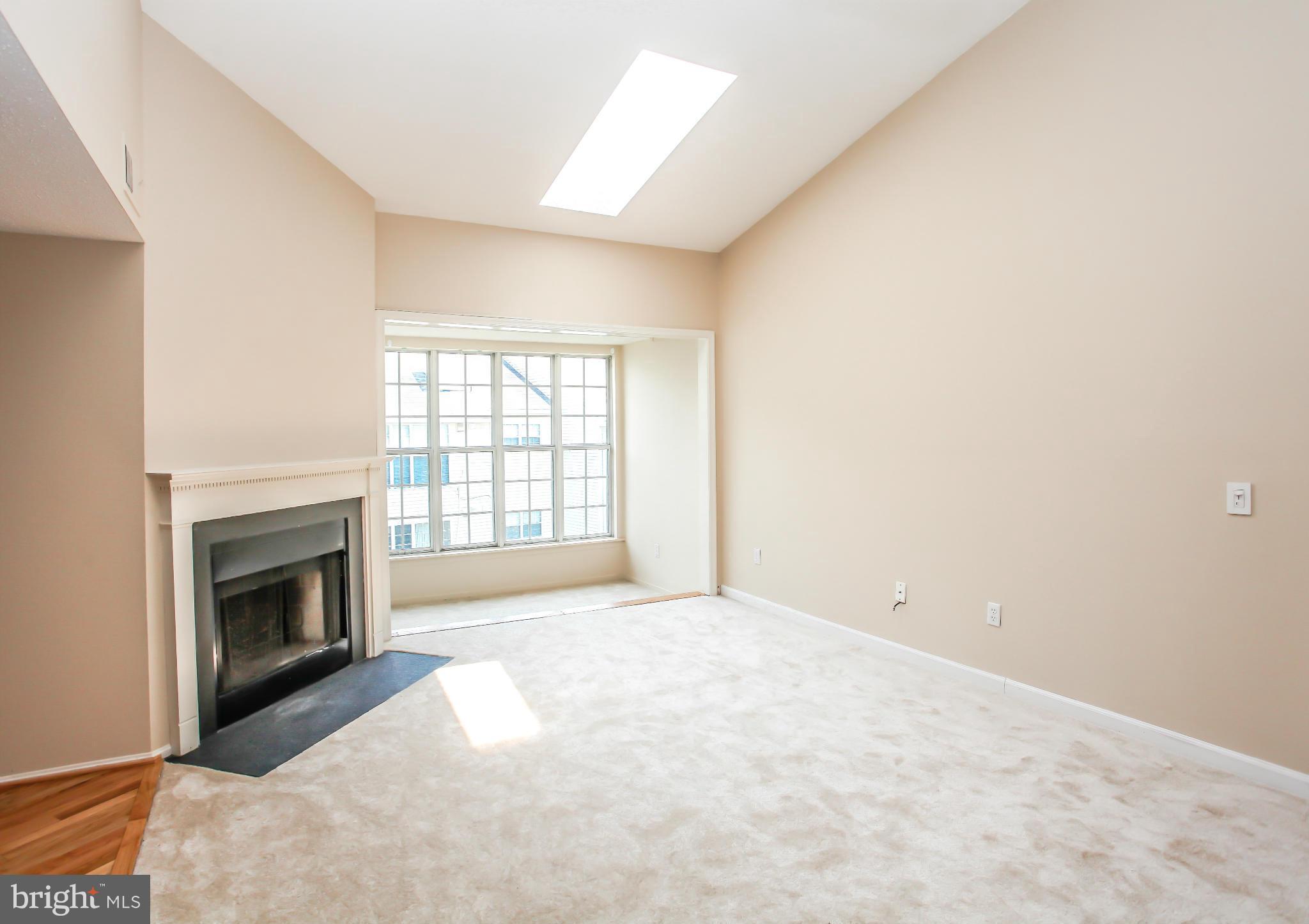 116 Fort Evans Road Southeast, Unit E Leesburg, VA 20175 - Photo 5 of 14 Interior (General)
