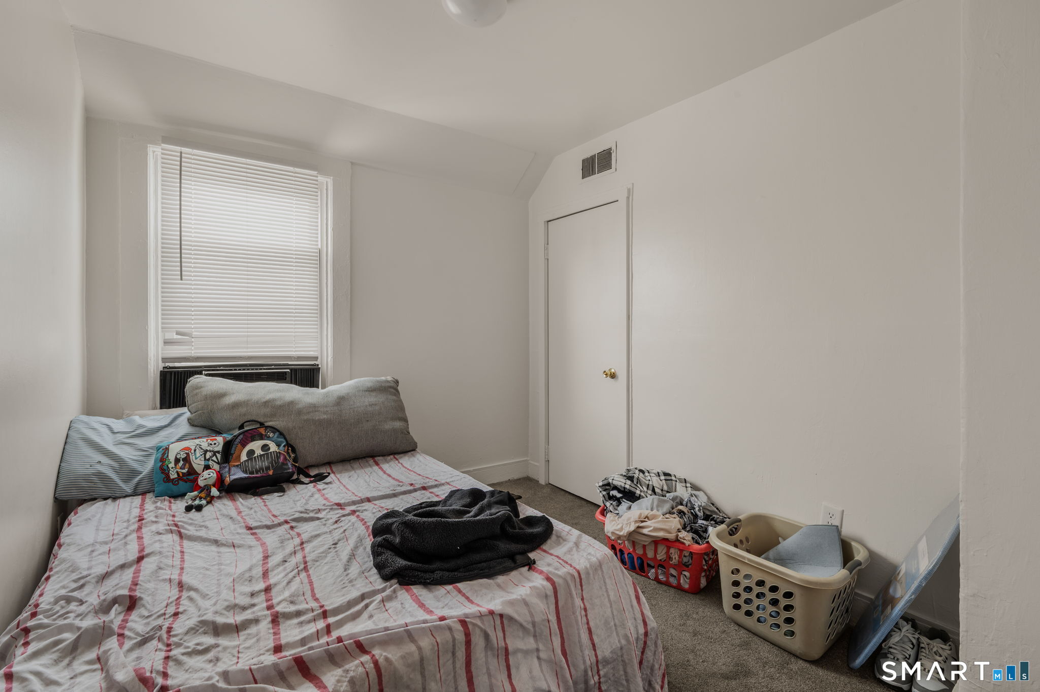 22 Chappell Street New London, CT 06320 - Photo 23 of 36