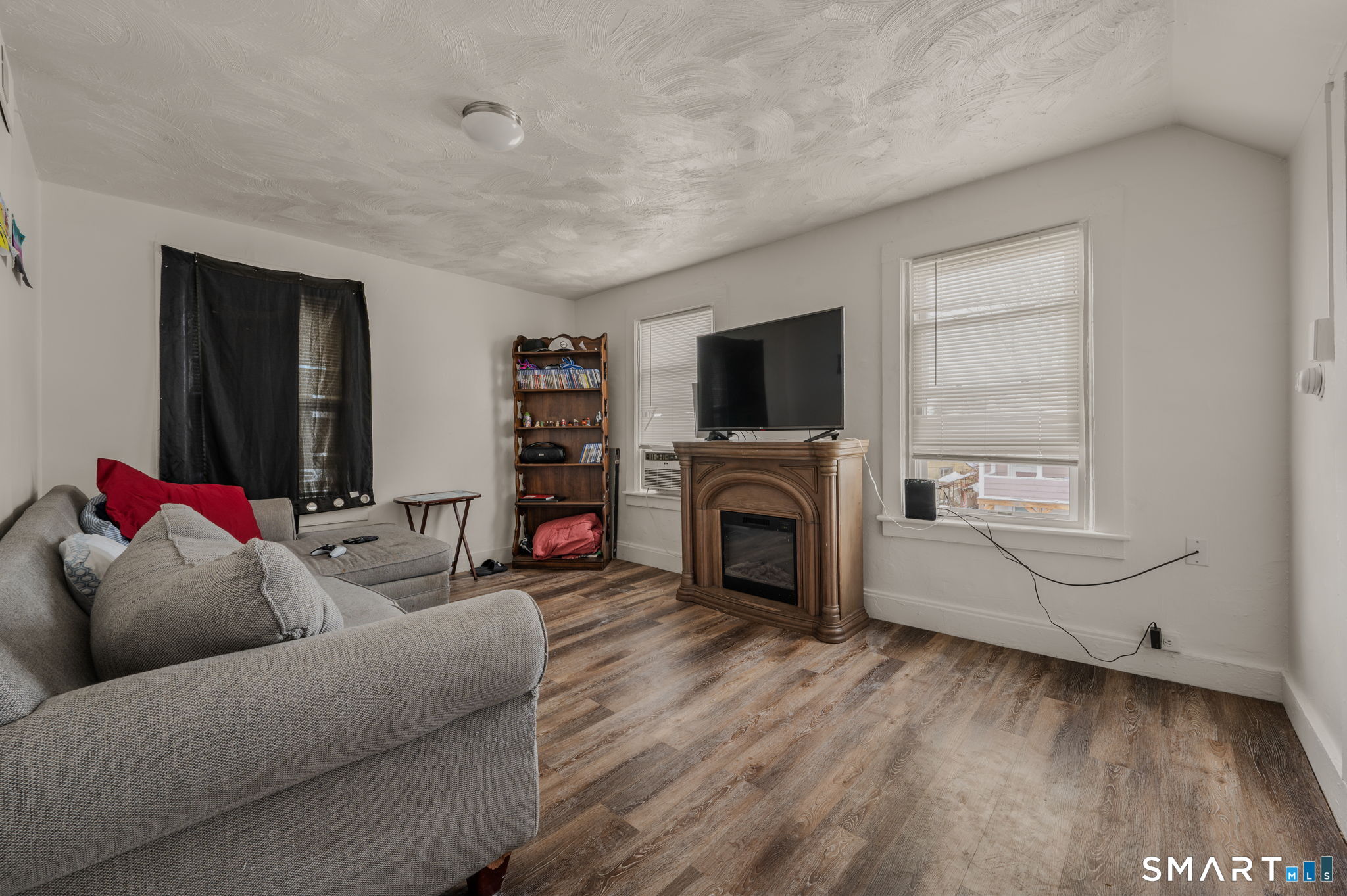 22 Chappell Street New London, CT 06320 - Photo 29 of 36