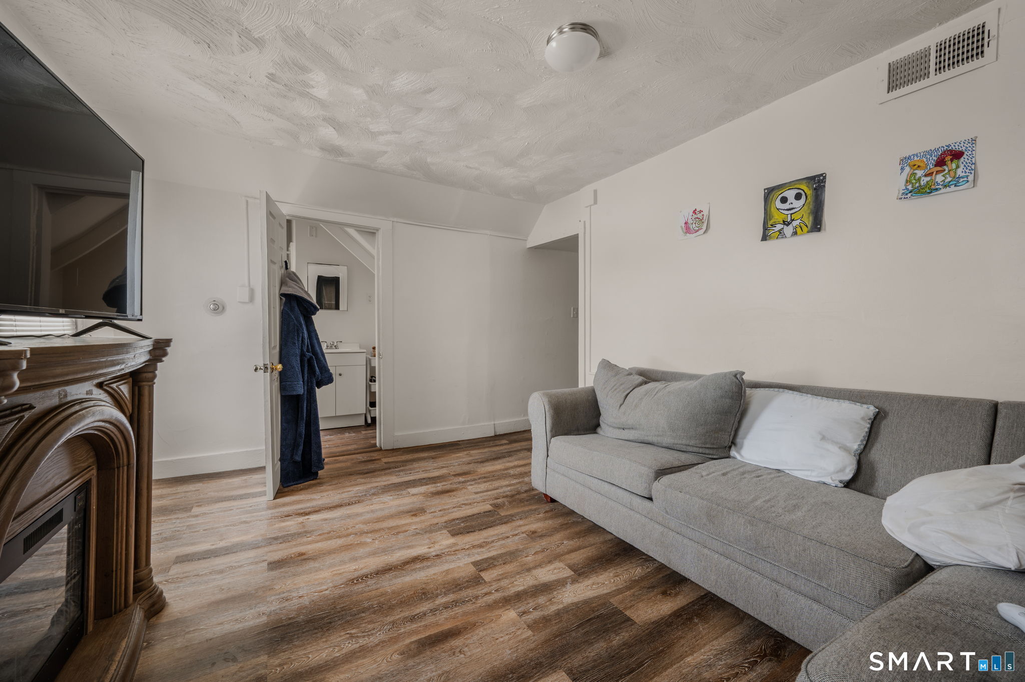 22 Chappell Street New London, CT 06320 - Photo 30 of 36