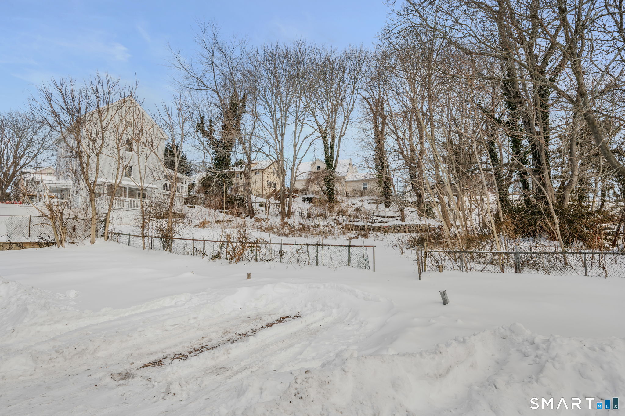 22 Chappell Street New London, CT 06320 - Photo 9 of 36