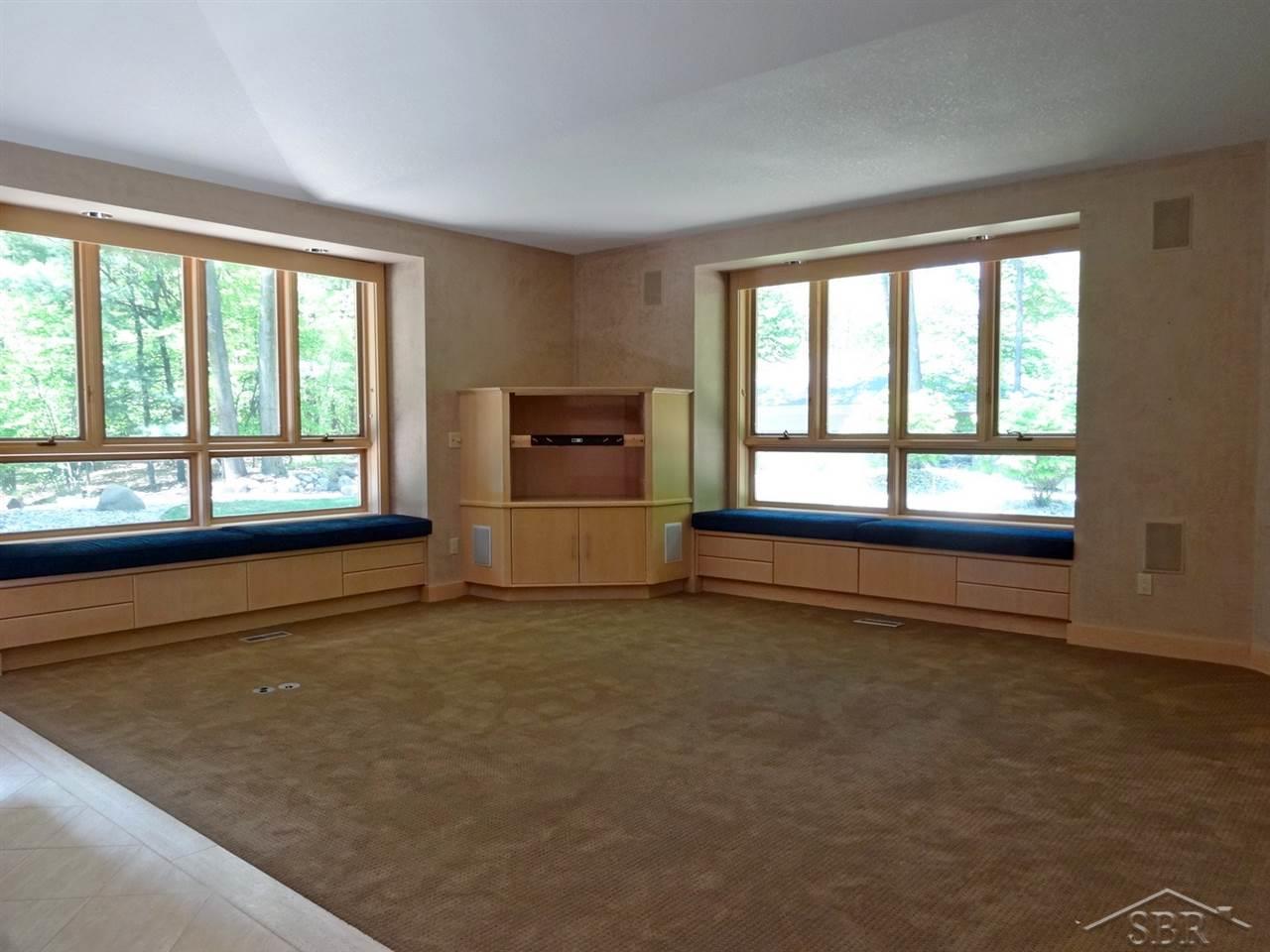 11440 Geddes Road Freeland, MI 48623 - Photo 10 of 55 31291717-9.JPG