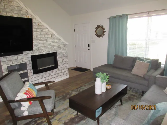 $145,000 | 2738 West Tharpe Street, Unit 2101, Tallahassee, FL 32303