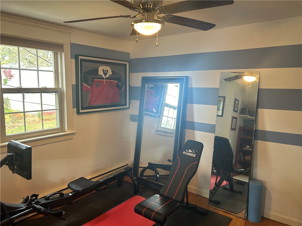 7 Boulevard East Middletown, RI 02842 - Photo 20 of 39