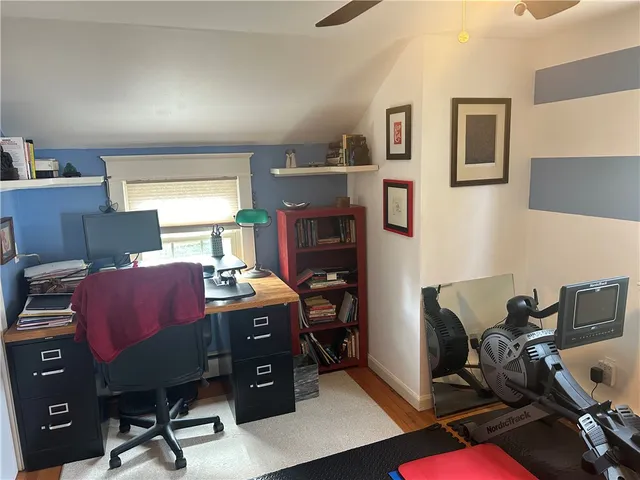 $10,000 | 7 Boulevard East, Middletown, RI 02842