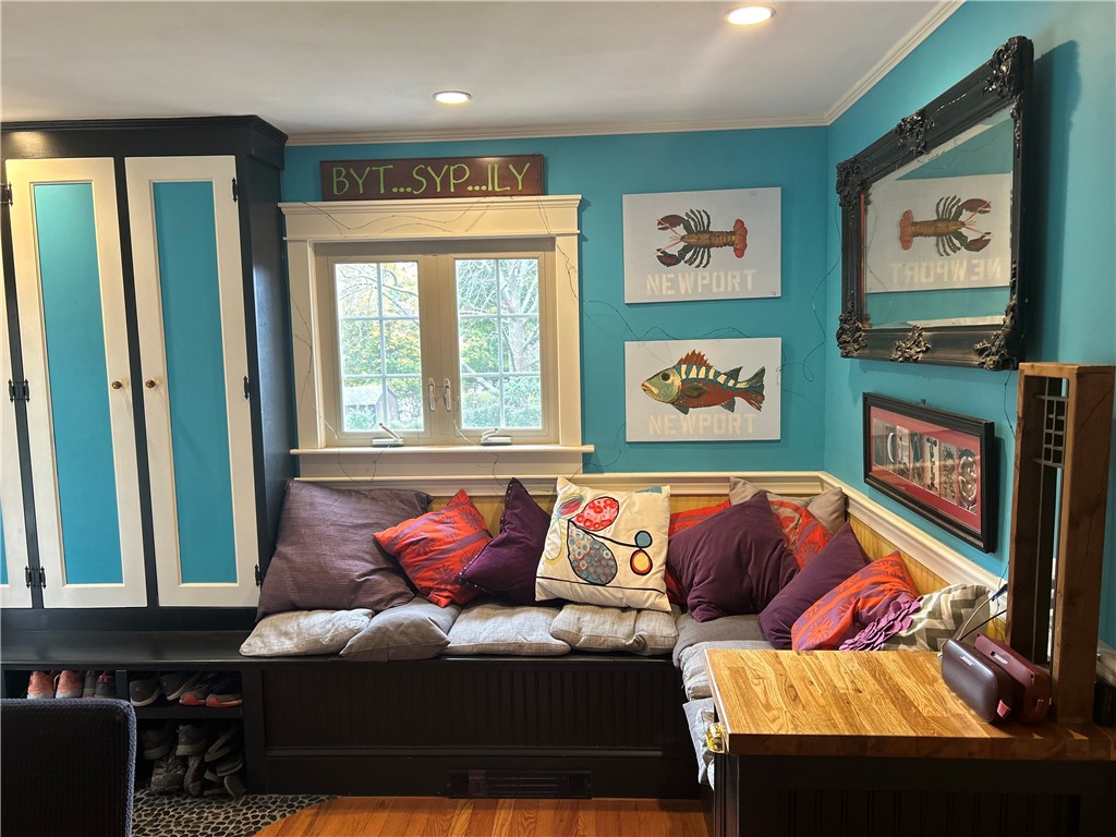 7 Boulevard East Middletown, RI 02842 - Photo 26 of 39