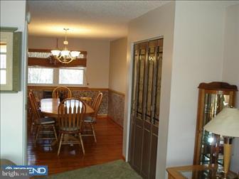 3587 Teton Road Philadelphia, PA 19154 - Photo 3 of 6
