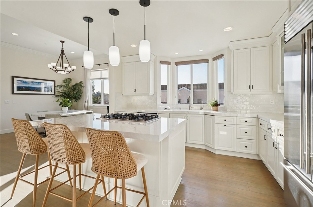 654 5th Street Hermosa Beach, CA 90254 - Photo 3 of 43