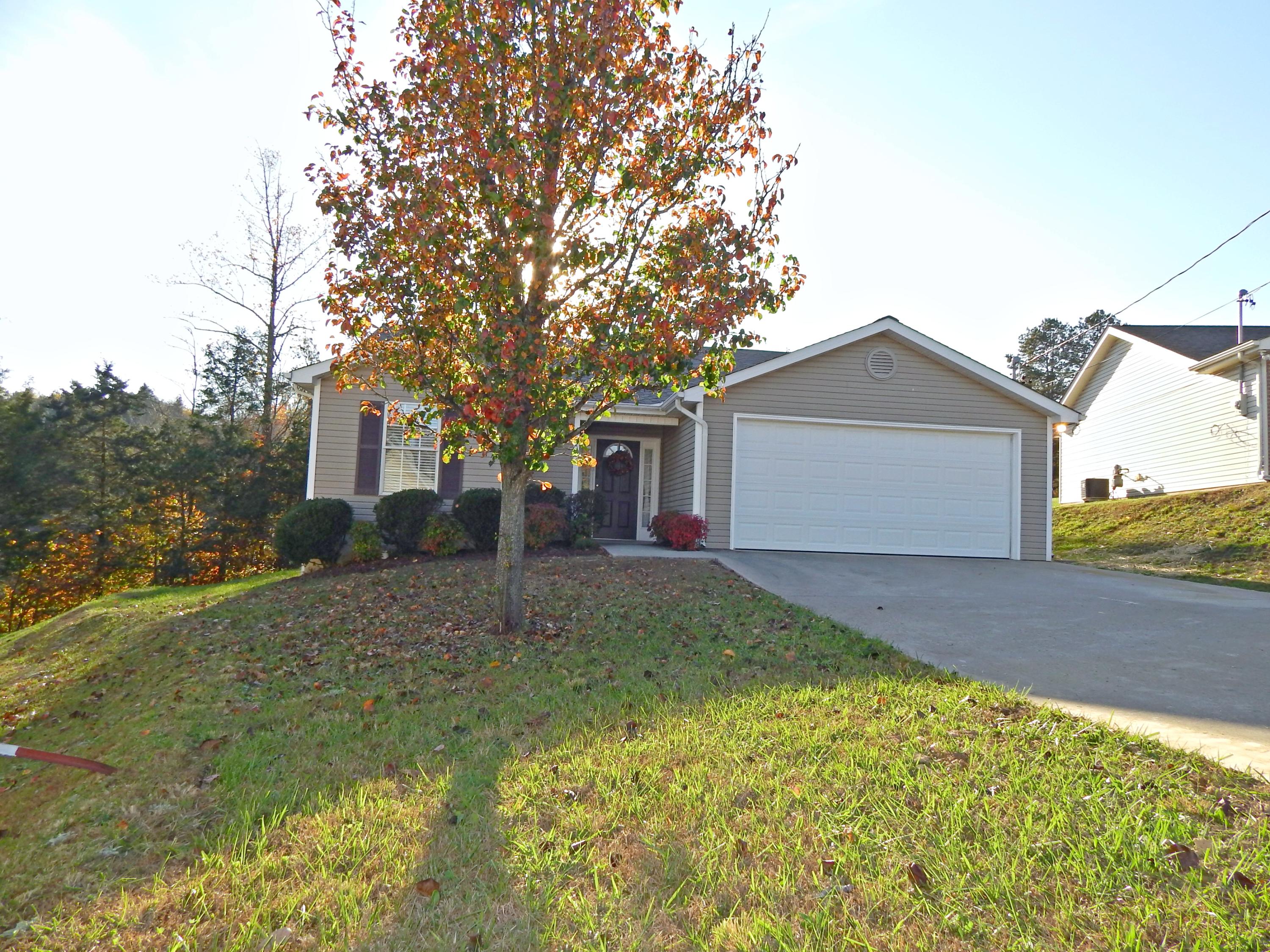 6334 Hugh Willis Road Powell, TN 37849 - Photo 15 of 17 1