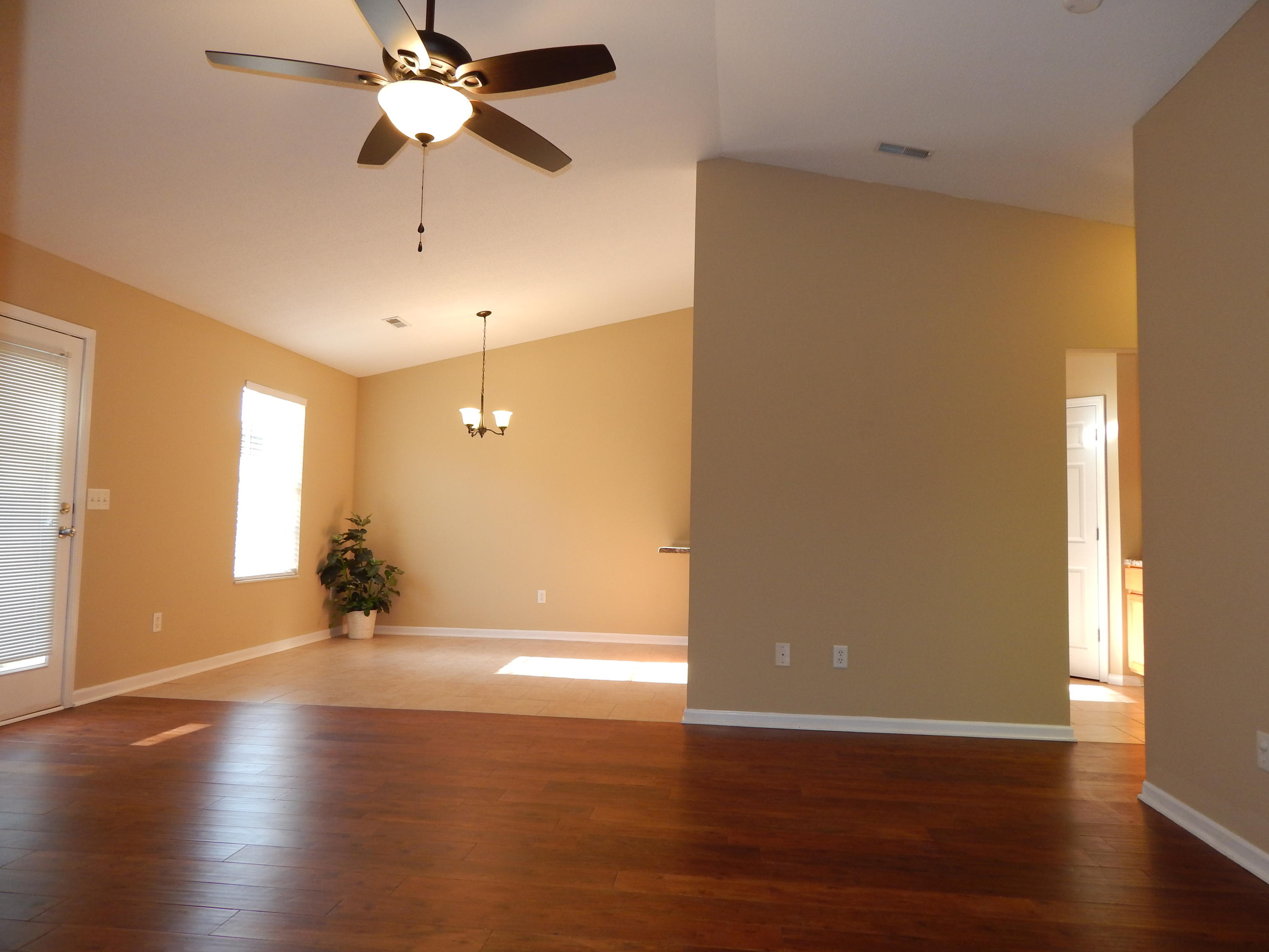 6334 Hugh Willis Road Powell, TN 37849 - Photo 6 of 17 DSCN0152