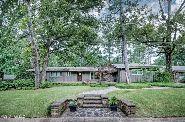 $2,800 | 4441 Hickory Ridge Road, Jackson, MS 39211