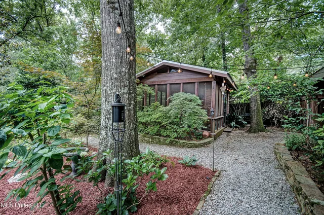 $2,800 | 4441 Hickory Ridge Road, Jackson, MS 39211