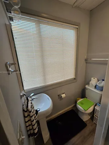 $3,500 | 3083 Southwest 17th Street, Miami, FL 33145