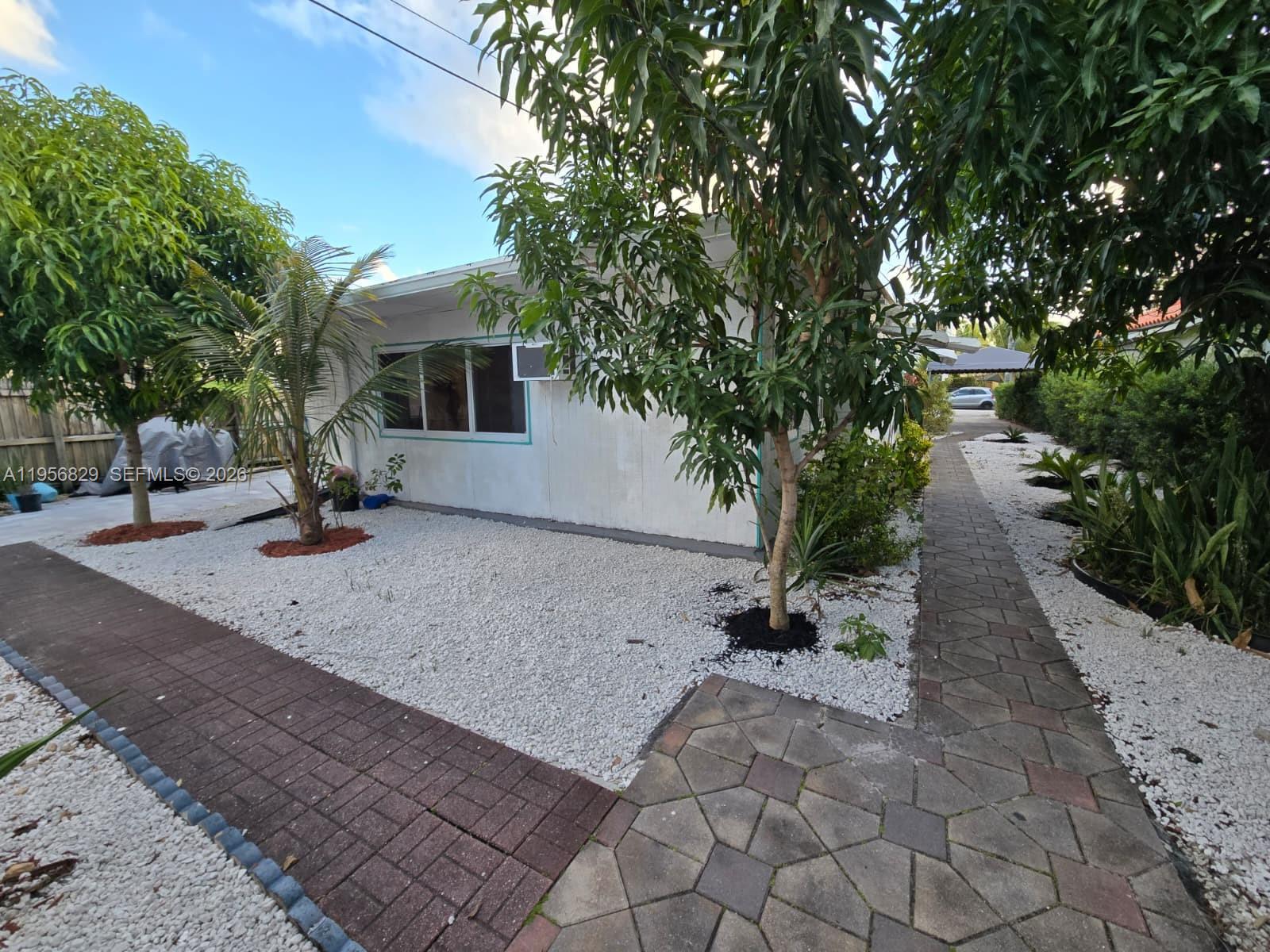 3083 Southwest 17th Street Miami, FL 33145 - Photo 19 of 19