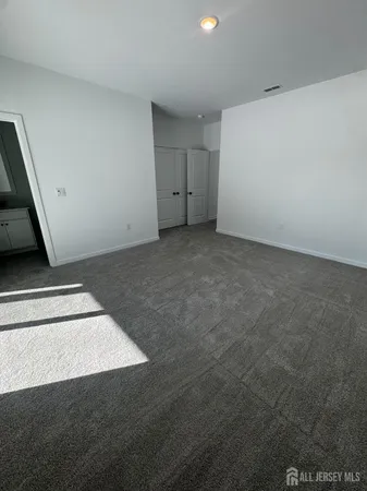 $3,350 | 59 Basswood Street, Berlin, NJ 08009