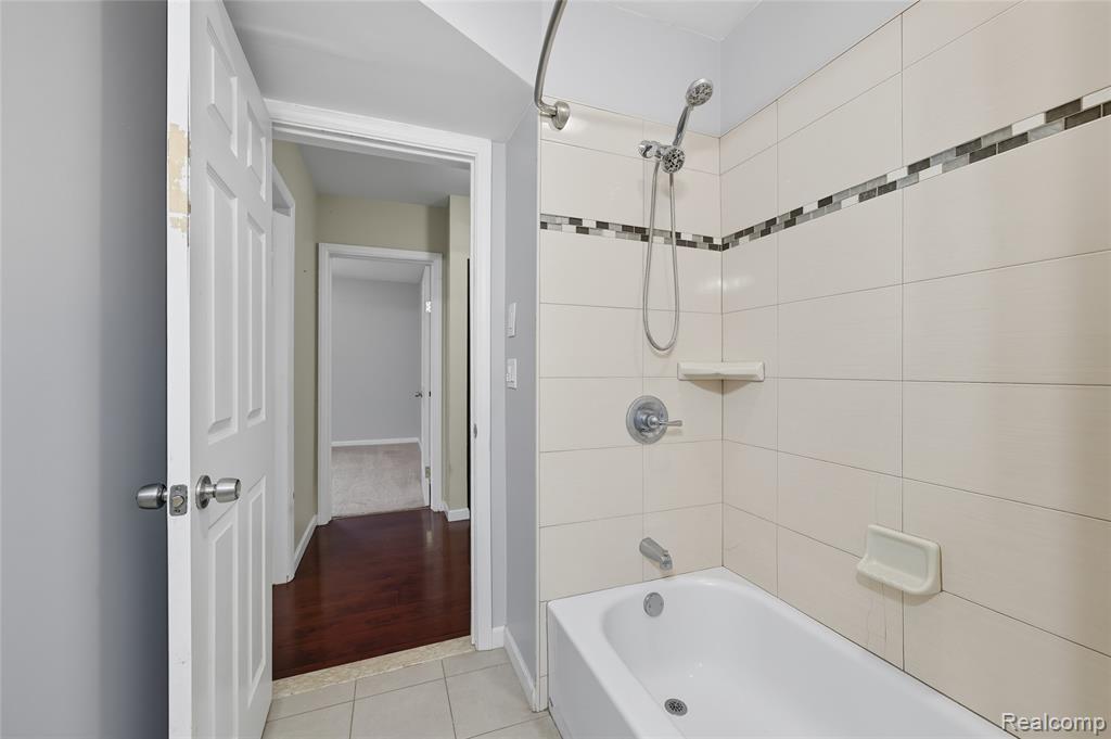1797 Manse Road Waterford, MI 48328 - Photo 16 of 31 Gallery Image 16