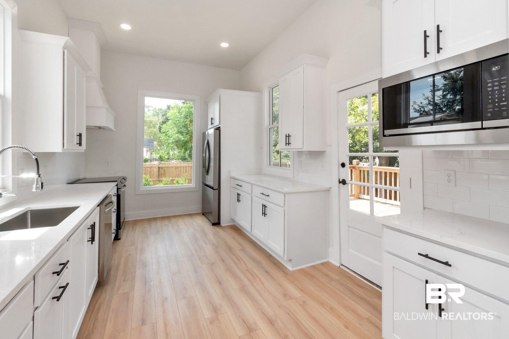 34 South Reed Avenue Mobile, AL 36604 - Photo 11 of 69