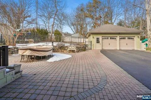 $1,289,000 | 56 Park Avenue, Glen Rock, NJ 07452