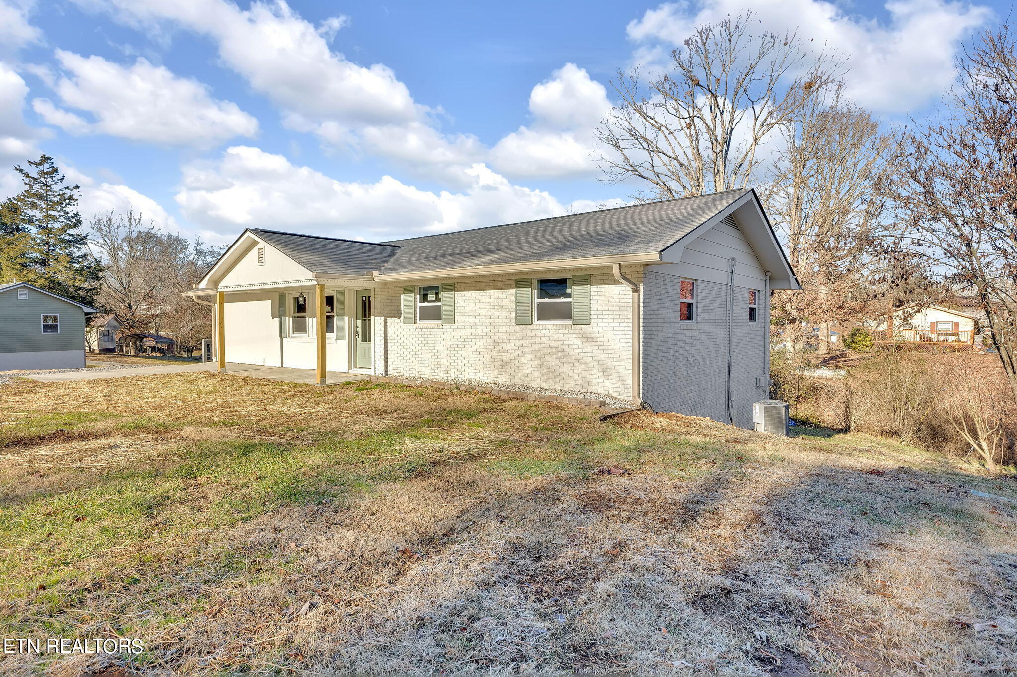 1325 Jaybird Road Morristown, TN 37814 - Photo 23 of 37 23-web-or-mls-217A9657