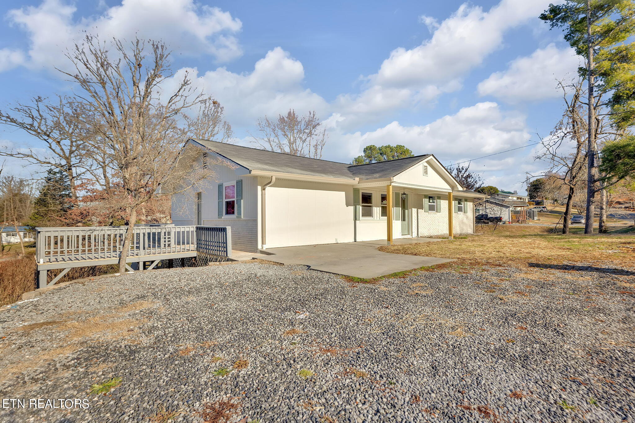 1325 Jaybird Road Morristown, TN 37814 - Photo 24 of 37 24-web-or-mls-217A9667