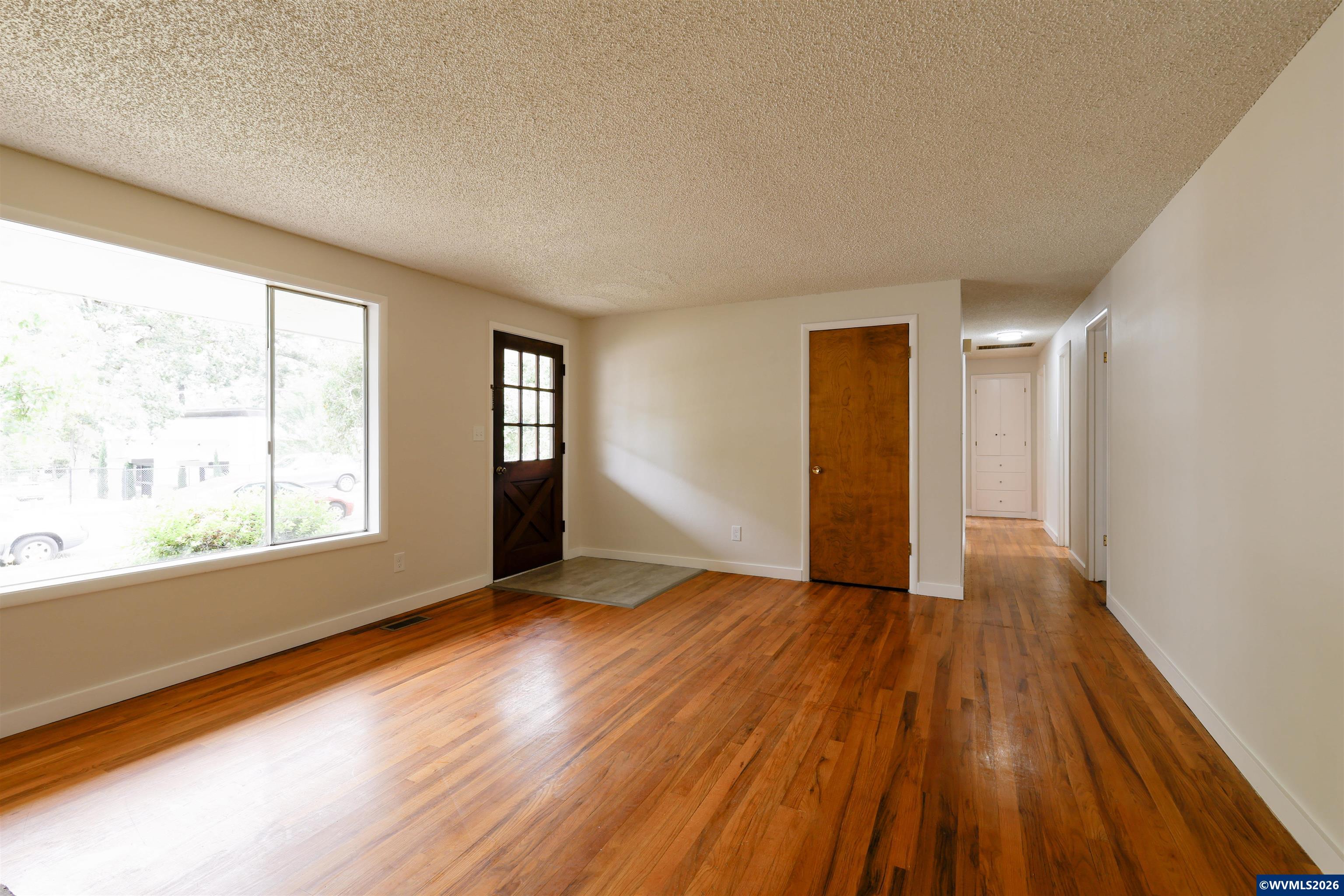 1210 Riverbend Road Northwest Salem, OR 97304 - Photo 6 of 30