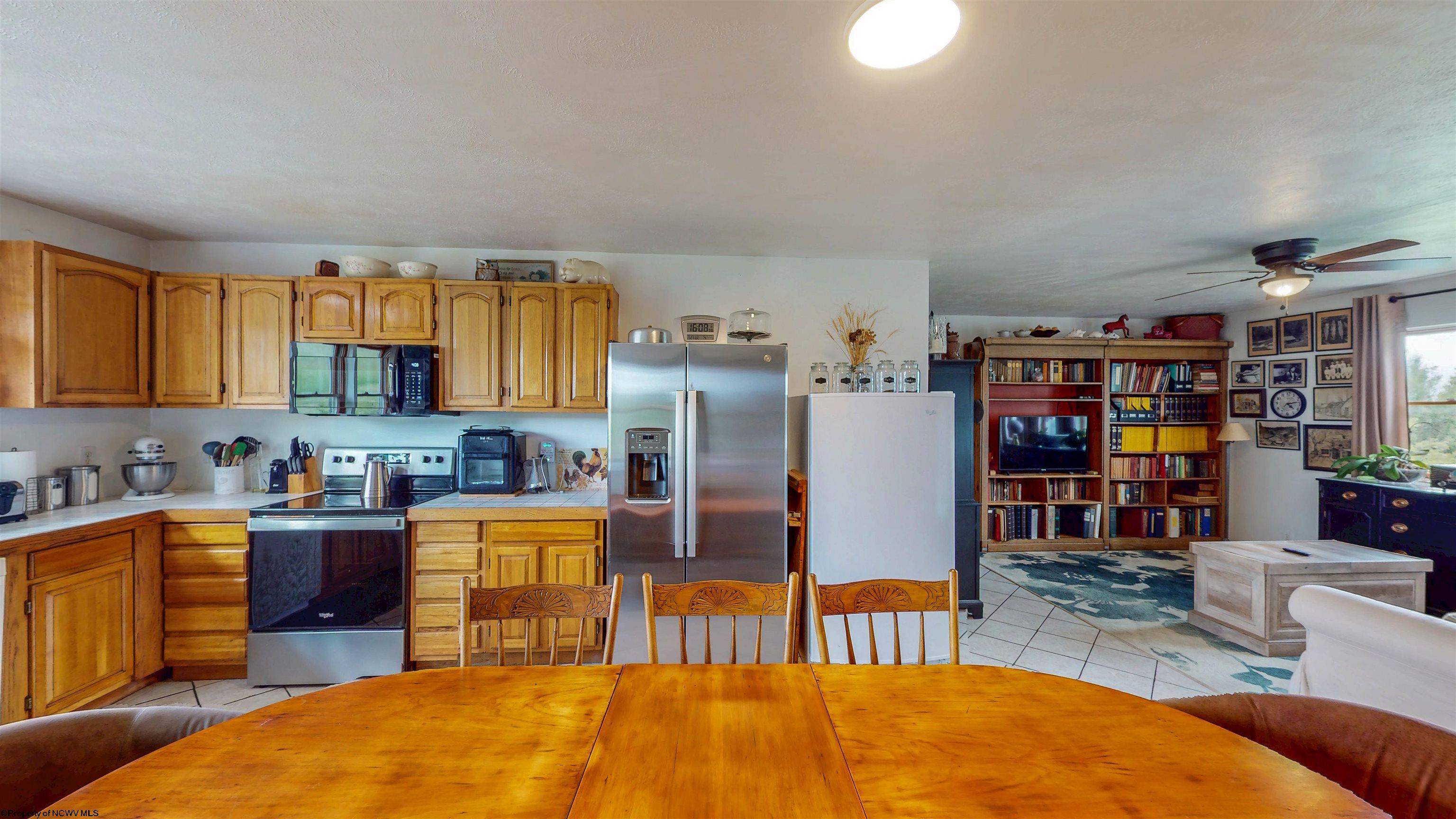 2893 Zinn Chapel Road Reedsville, WV 26547 - Photo 20 of 47 Gallery Image 20