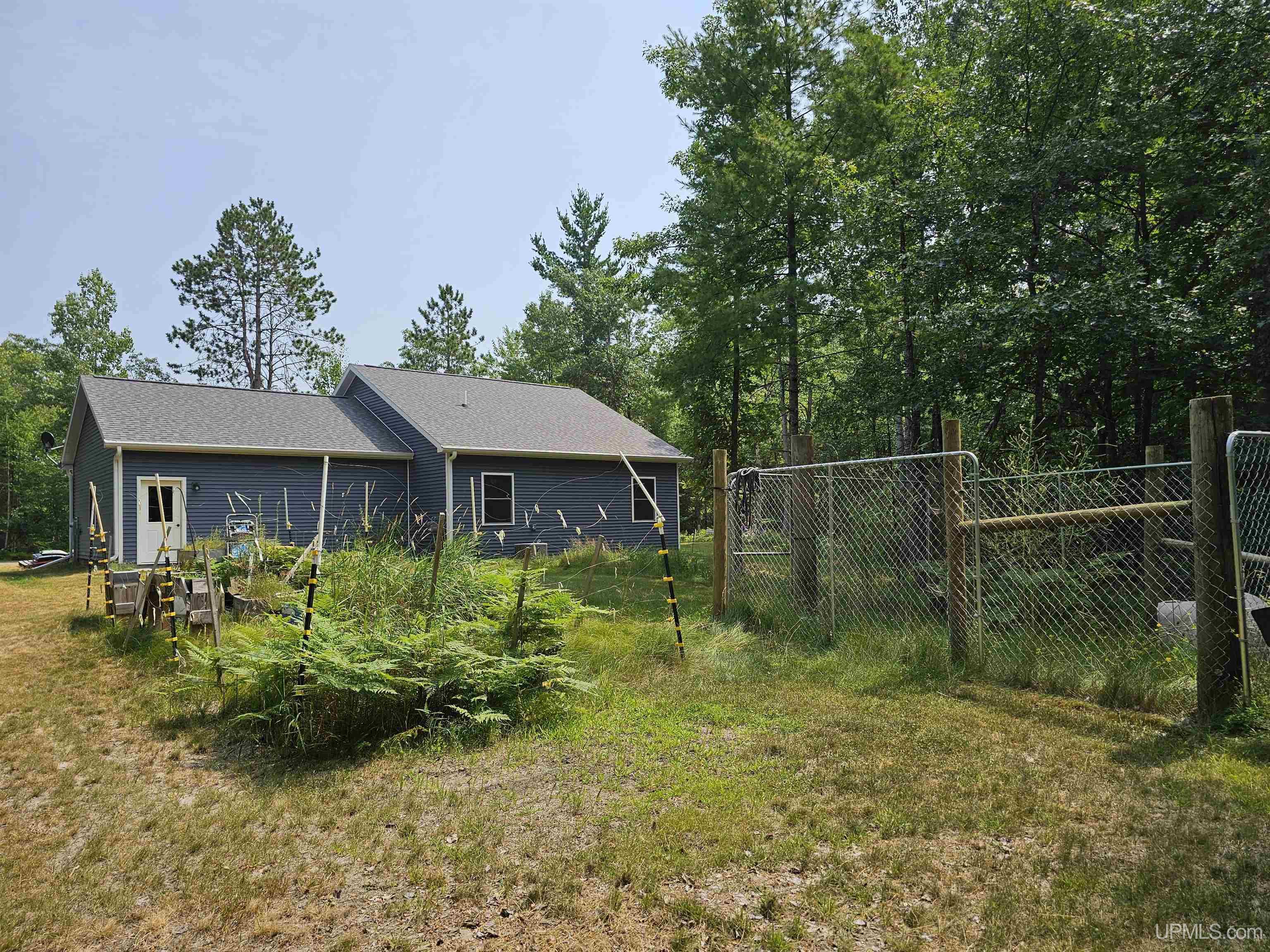 9157 Co Road Rapid River, MI 49878 - Photo 36 of 53
