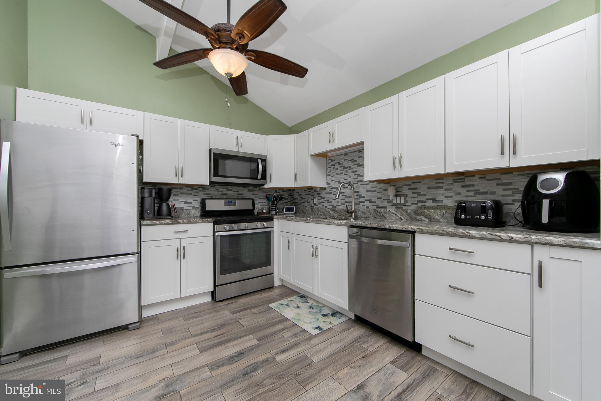 187 Hunterdon Road Woodbury, NJ 08096 - Photo 13 of 53