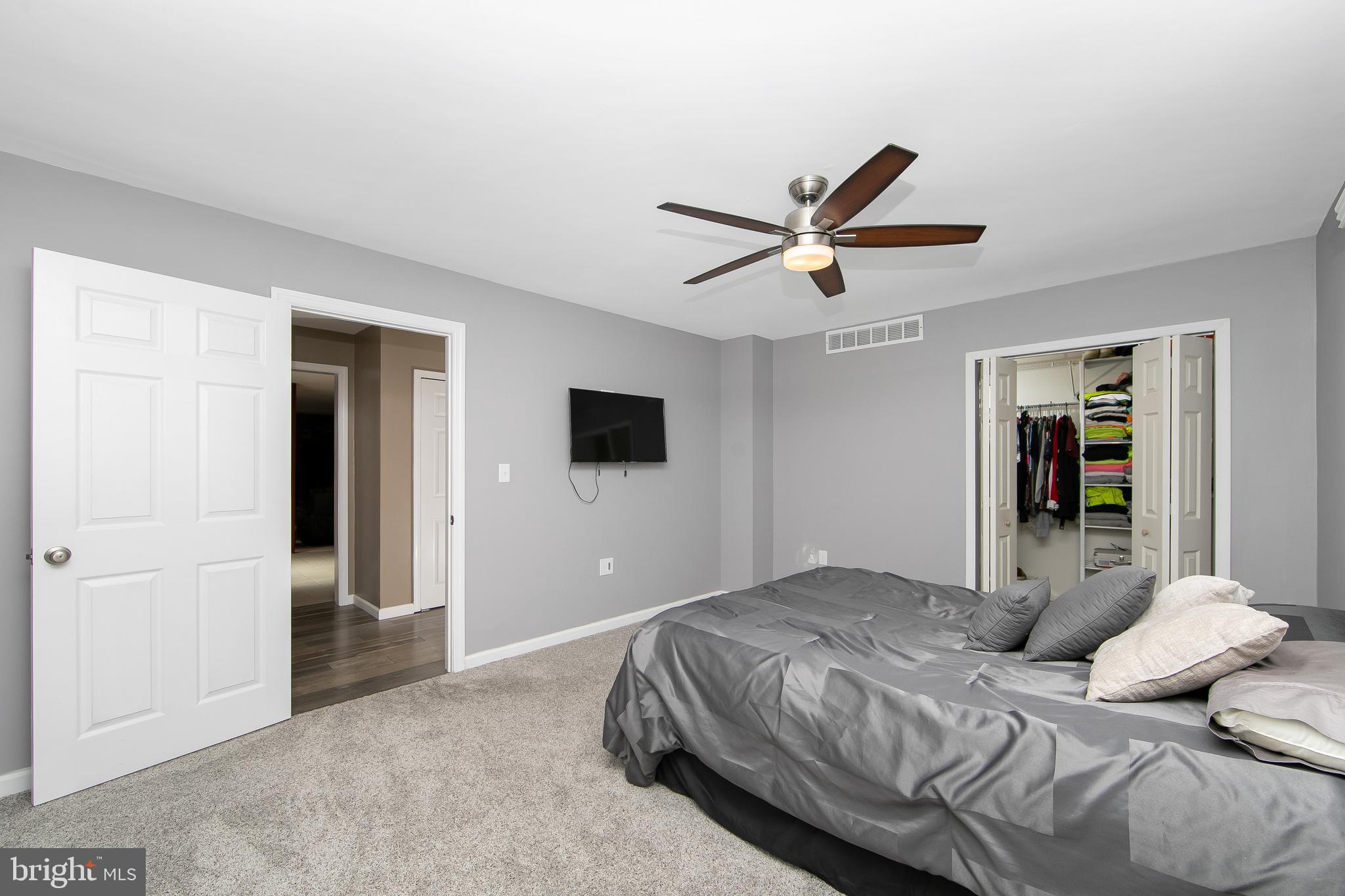 187 Hunterdon Road Woodbury, NJ 08096 - Photo 33 of 53