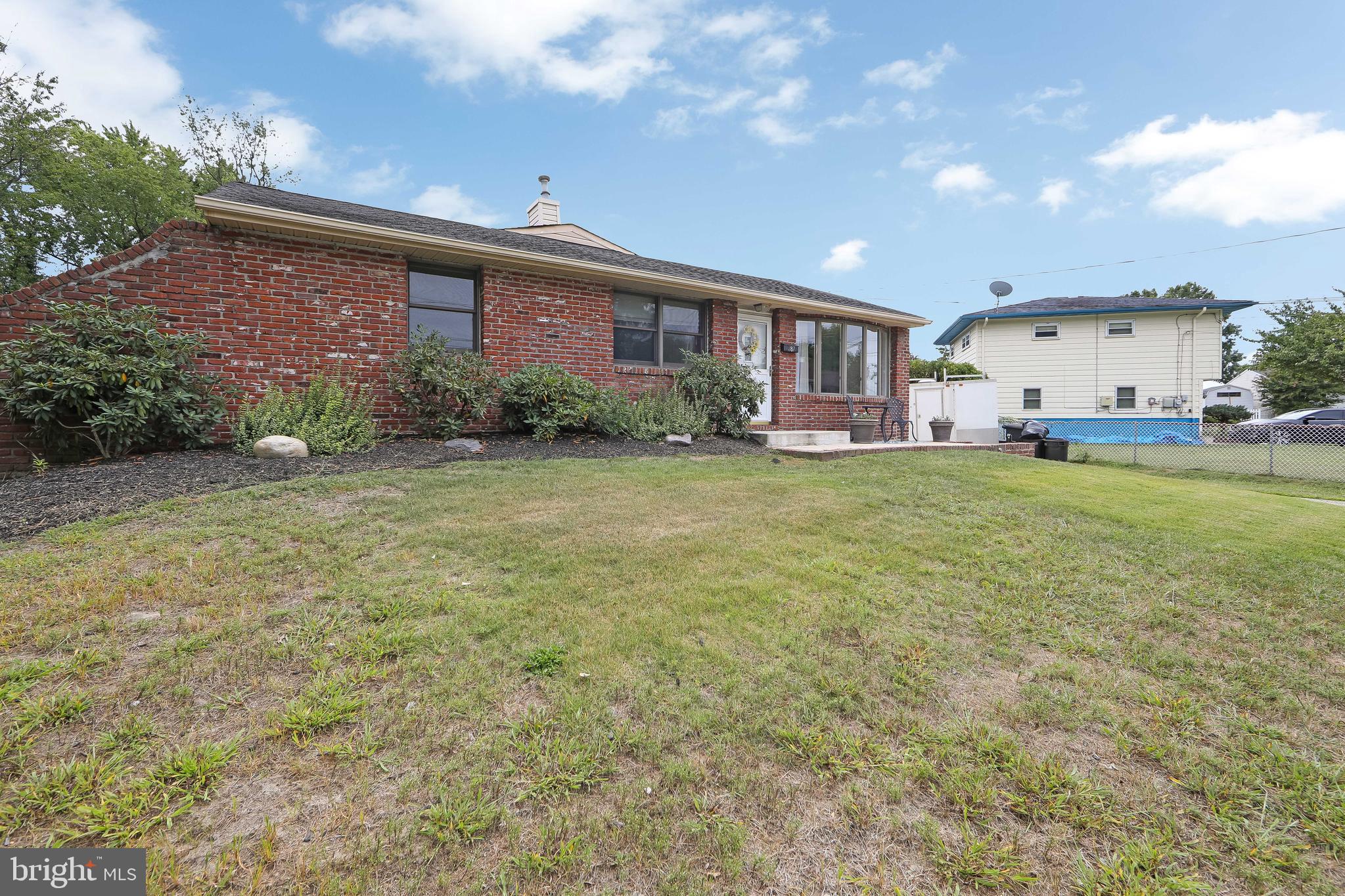 187 Hunterdon Road Woodbury, NJ 08096 - Photo 4 of 53