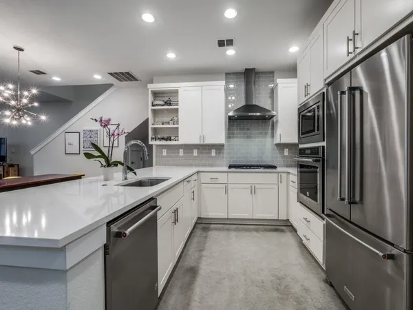 $6,300 | 5404 Winton Street, Dallas, TX 75206