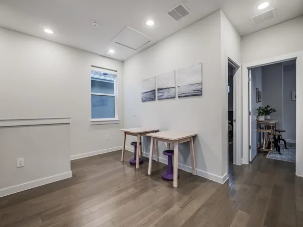 $6,300 | 5404 Winton Street, Dallas, TX 75206