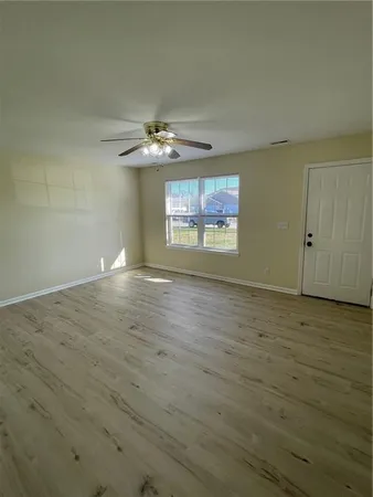 $350,000 | 178 Southeast 1171st Road, Knob Noster, MO 65336