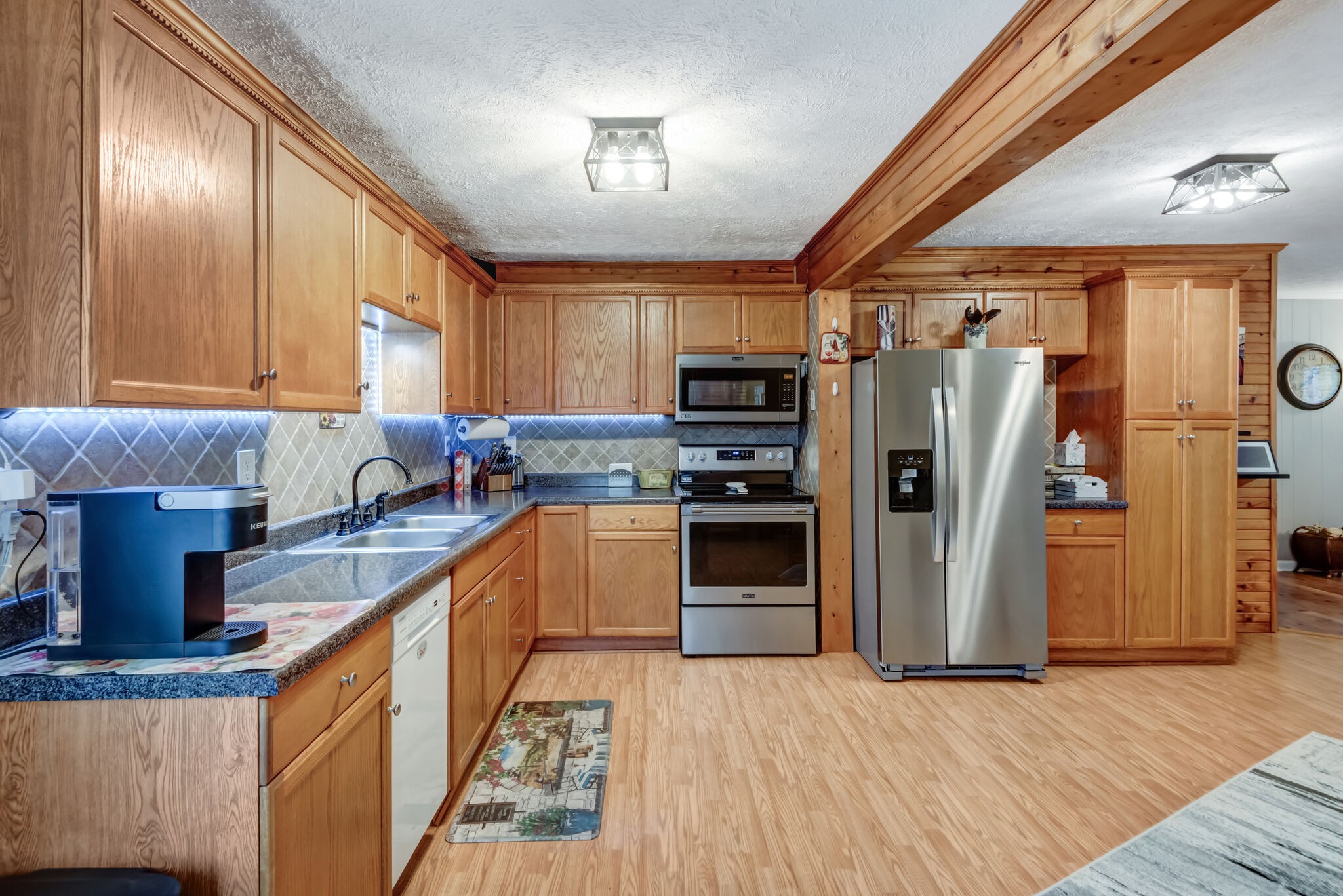 4113 Erin Road McEwen, TN 37101 - Photo 11 of 35 Gallery Image 11