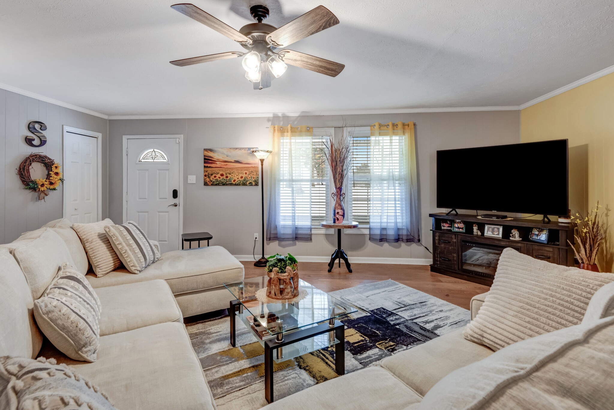 4113 Erin Road McEwen, TN 37101 - Photo 5 of 35 Gallery Image 5