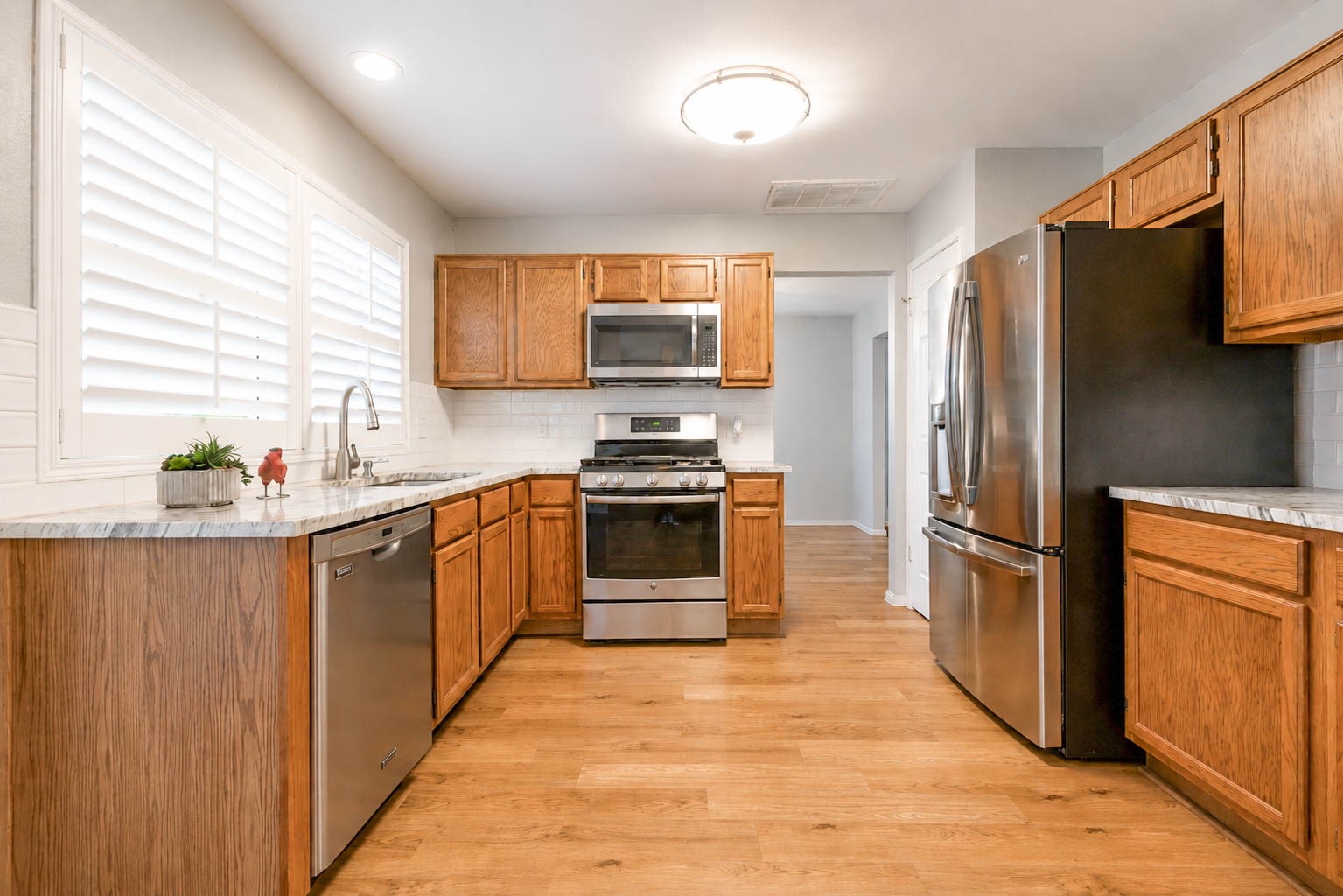 17015 Fordingbridge Court Spring, TX 77379 - Photo 5 of 18 Gallery Image 5