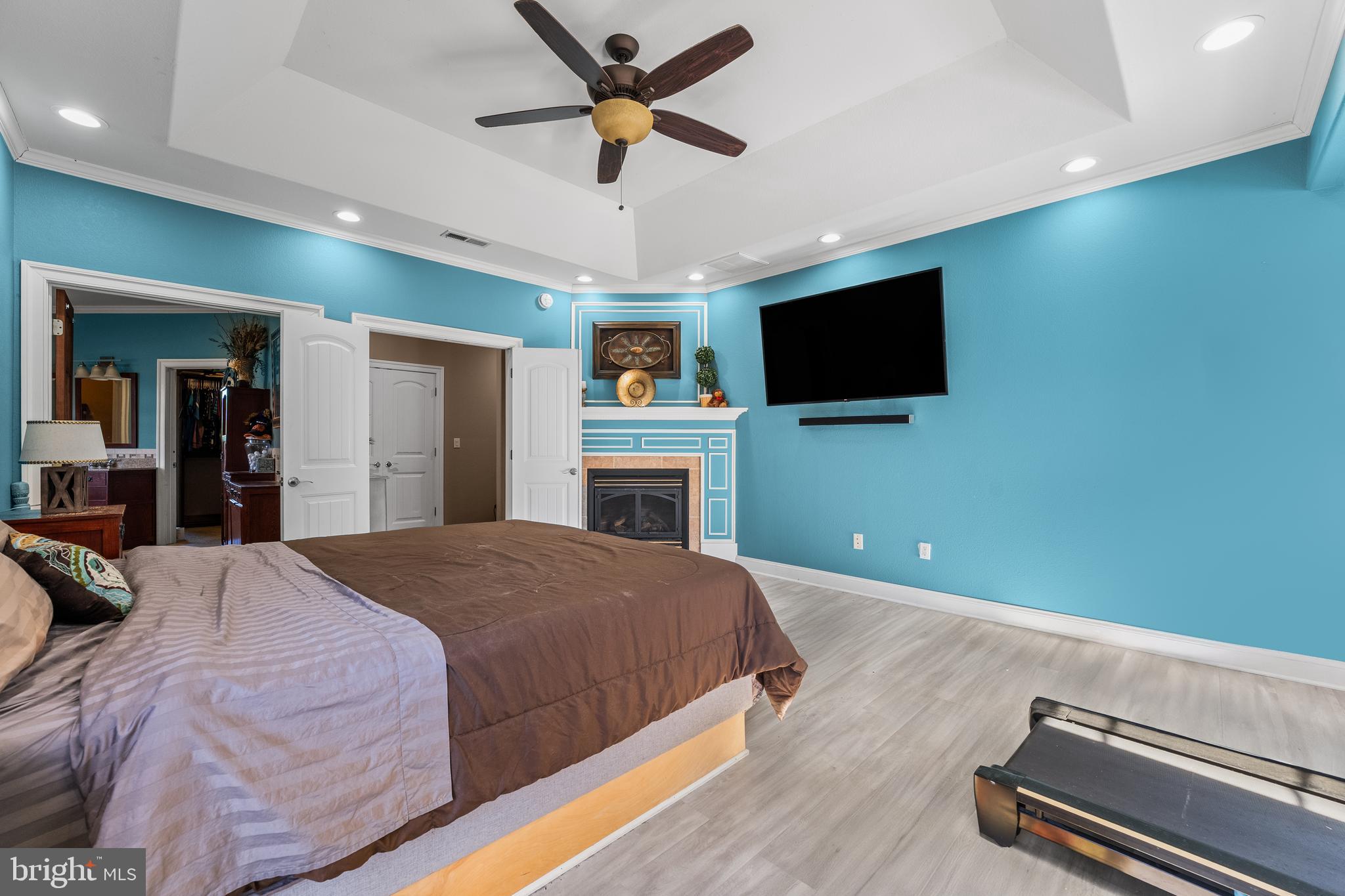 32383 Longridge Road Parsonsburg, MD 21849 - Photo 31 of 91 a bedroom with a bed and a flat screen tv