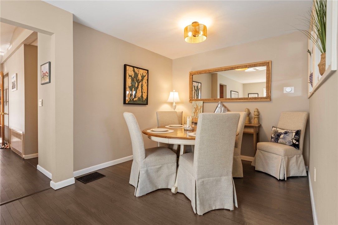 132 Ruggles Avenue Newport, RI 02840 - Photo 6 of 30
