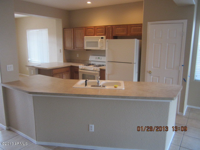 9250 West Berkeley Road Phoenix, AZ 85037 - Photo 3 of 17 pics 005