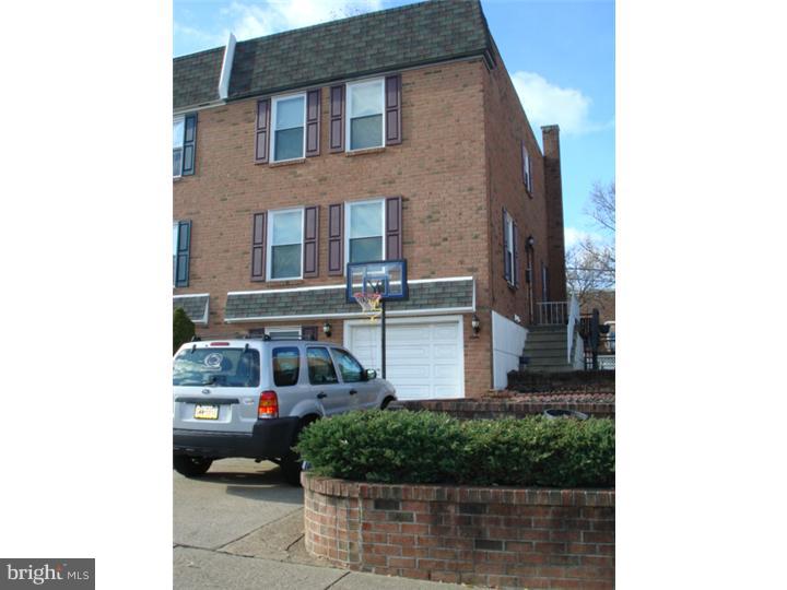 160 Greendale Road Philadelphia, PA 19154 - Photo 2 of 23