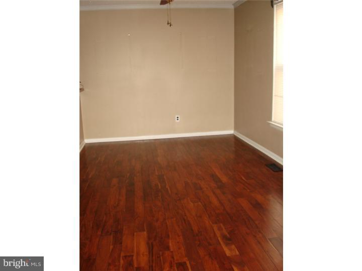 160 Greendale Road Philadelphia, PA 19154 - Photo 7 of 23 Dining Room