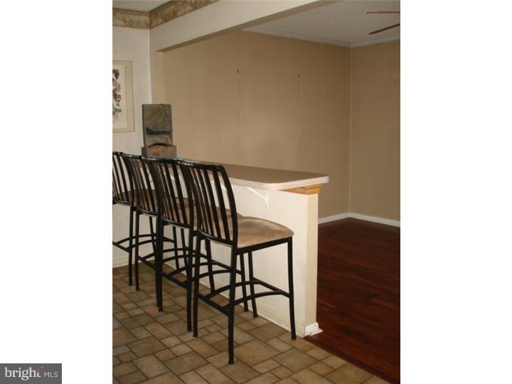 160 Greendale Road Philadelphia, PA 19154 - Photo 9 of 23 Kitchen