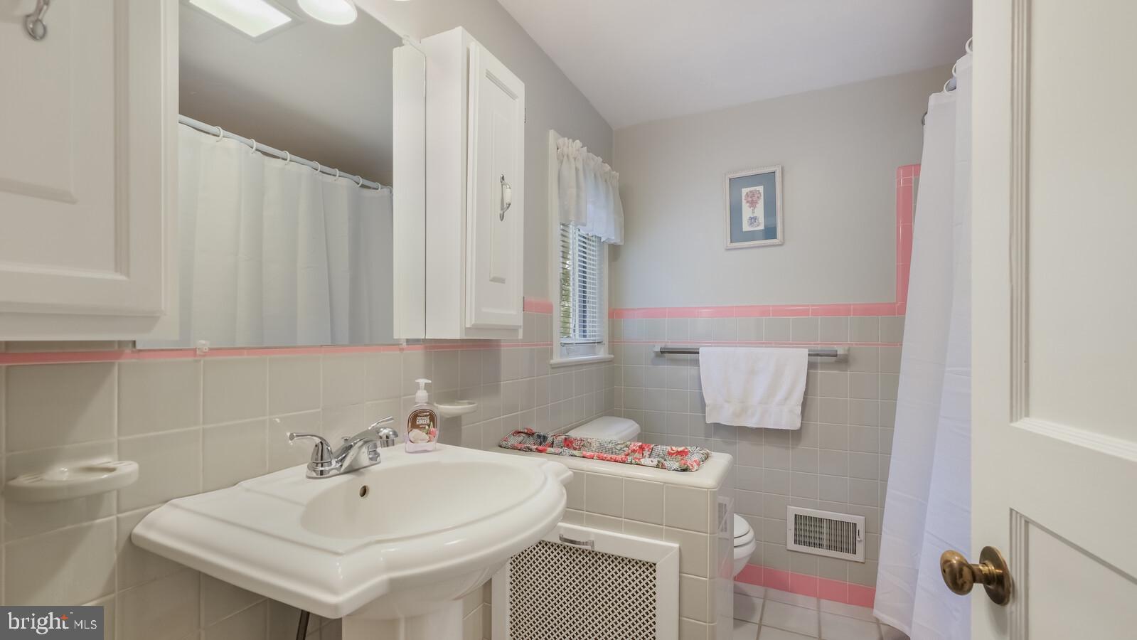 365 Iron Hill Road Doylestown, PA 18901 - Photo 45 of 70 Hall Bath with tub/Shower & tiled Floor