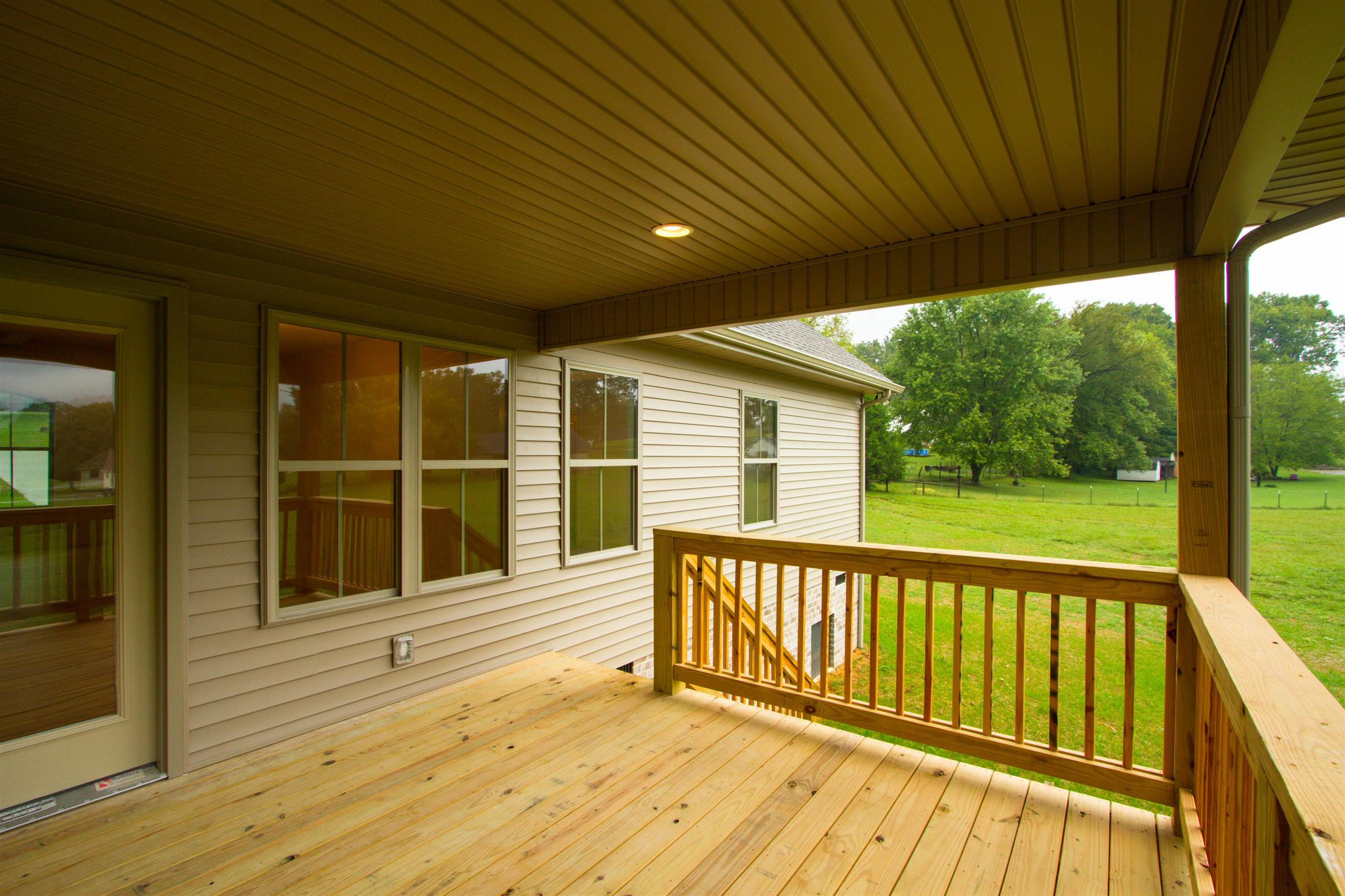 4121 Airport Road Springfield, TN 37172 - Photo 28 of 30 a view of a balcony with wooden floor
