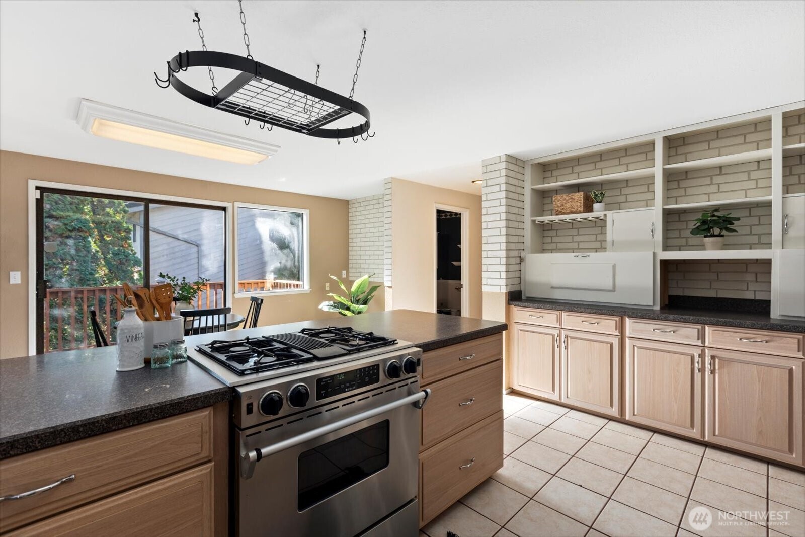 21907 3rd Avenue Southeast Bothell, WA 98021 - Photo 16 of 39