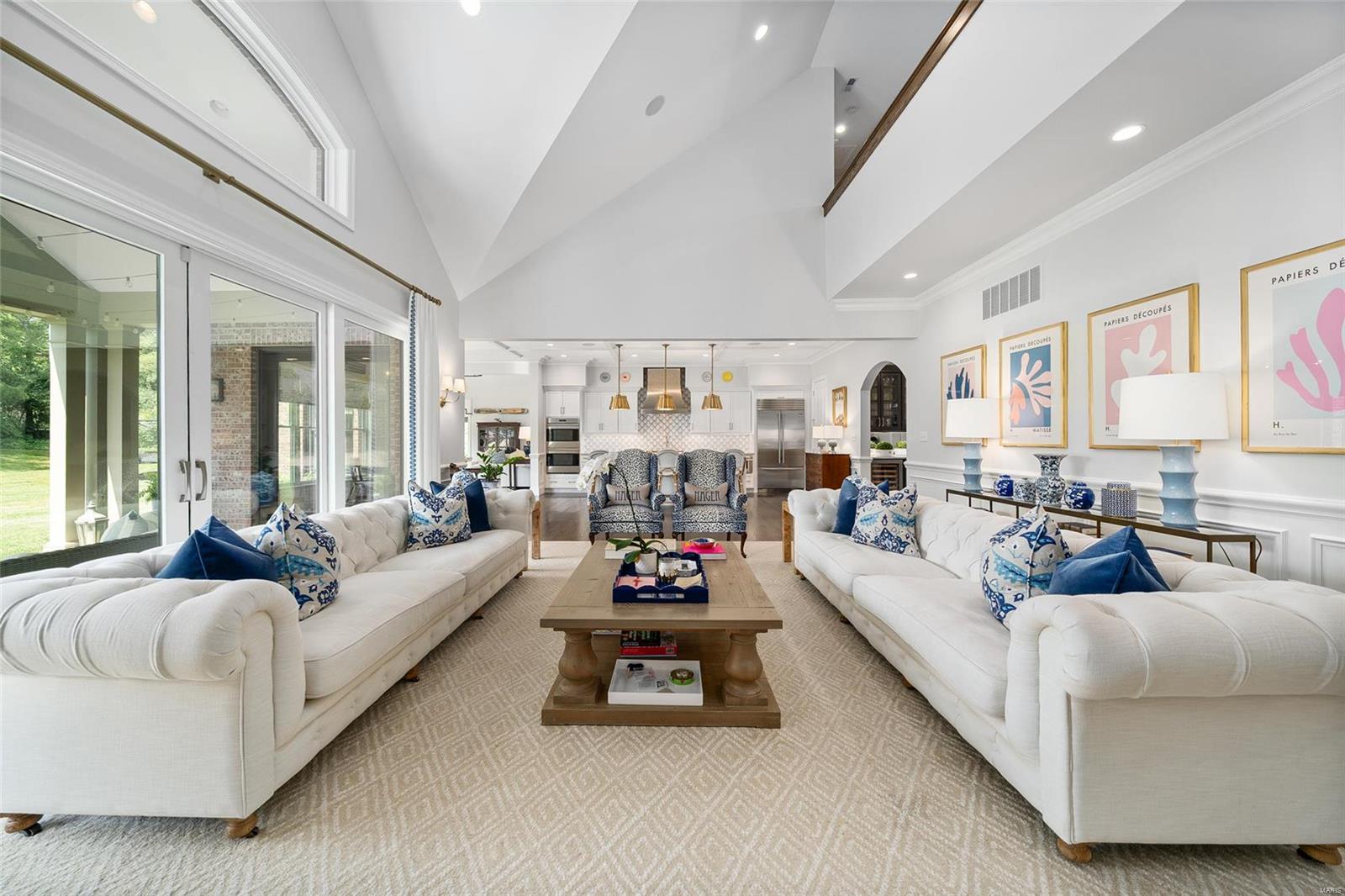 11428 Clayton Road Frontenac, MO 63131 - Photo 14 of 67